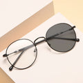 Men's Retro Metal Computer Eyeglasses Lightweight Photochromic Gray Glasses Anti-Blue Light Solid Pattern Diamond Face Shape