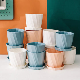 White Round PP Plastic Durable Eco-Friendly Flowerpot with Vintage Style for Balcony & Garden Planting