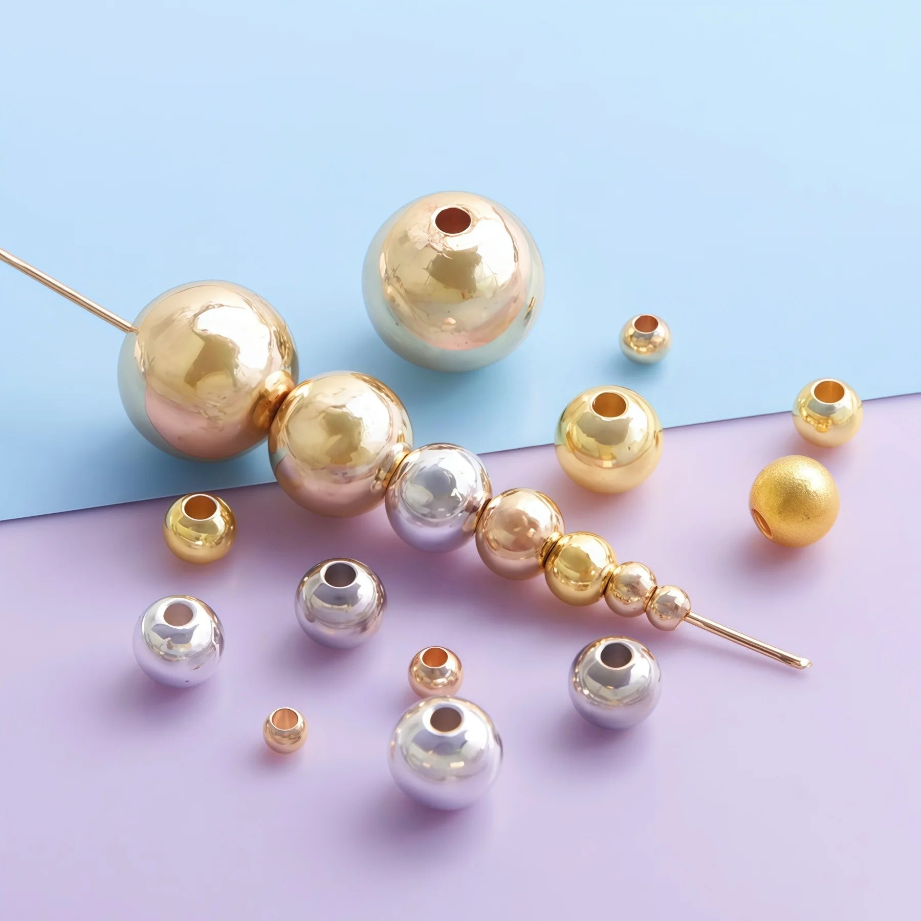 200Pcs Pack Copper Plated Color-Preserving Long Lasting Smooth Solid Loose Spacer Round Beads for DIY Bracelet Accessories