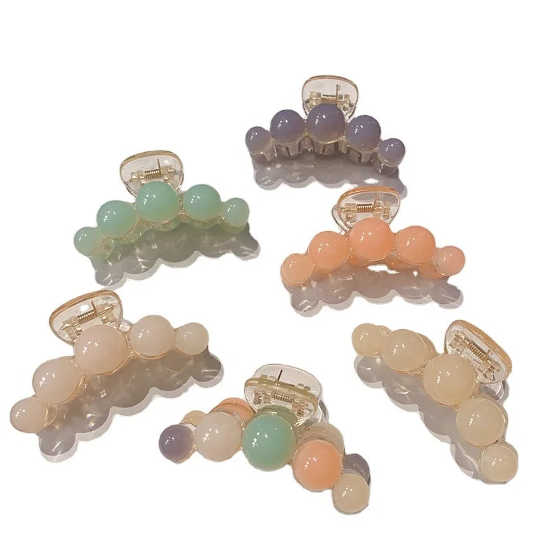 MIO New Popular Colored Plastic Hairpin 7cm Length Candy Pearl Claw Clip Ins Cute Girl Catch Clip Hair Accessories