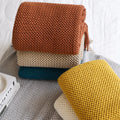 Hot Sale Modern Lightweight Soft Touch Solid Color Tassels Chunky Cable Knit Throw Knitted Blanket for Sofa Decoration