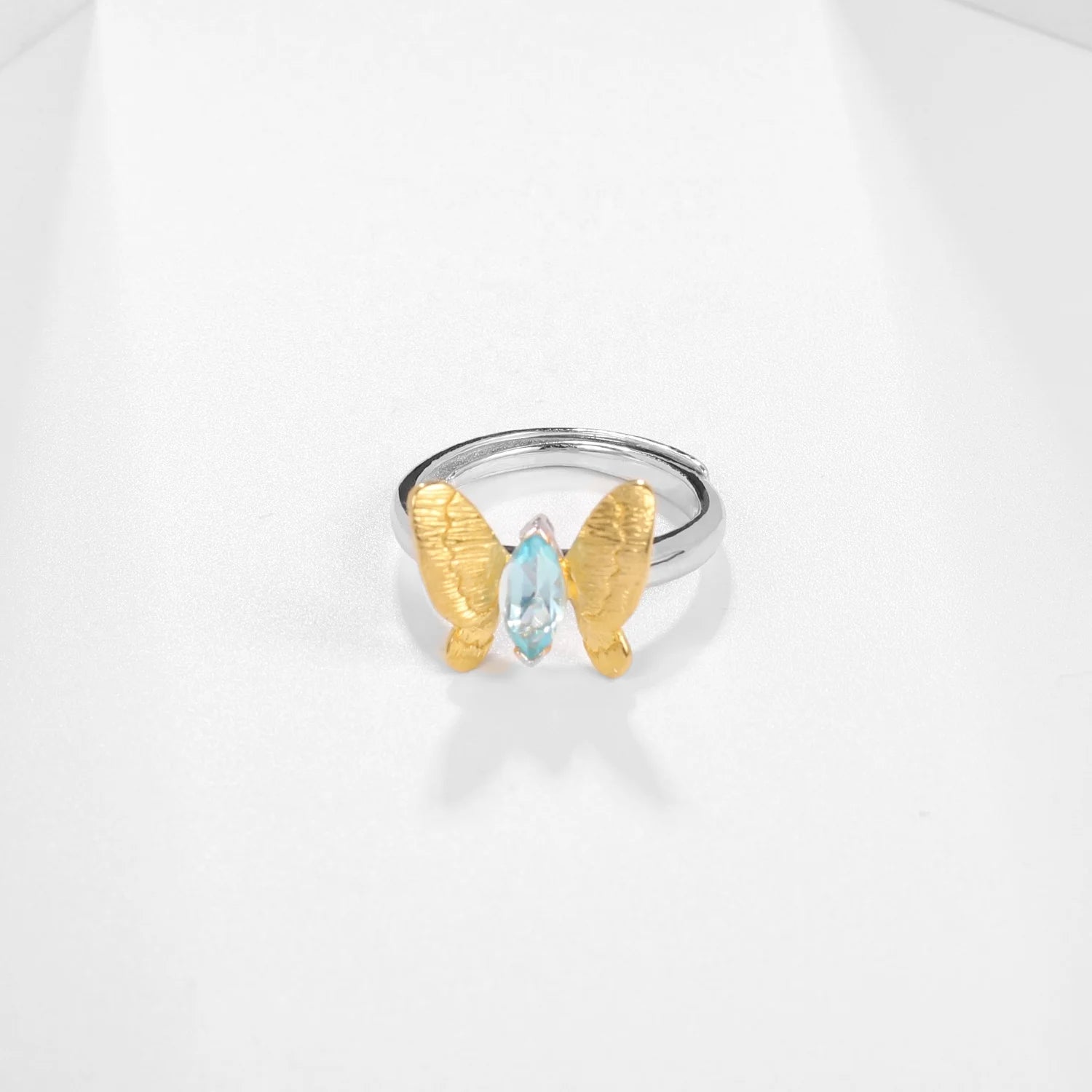 Abiding Jewelry Hot Selling Sky Blue Topaz Gemstone 925 Sterling Silver Resizeable Ring Minimalist Butterfly Ring for Girl