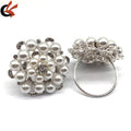 Hot Sale Glass Napkin Ring Holders Wedding Table Decoration with Pearls Flower Crystals Rhinestone for Parties