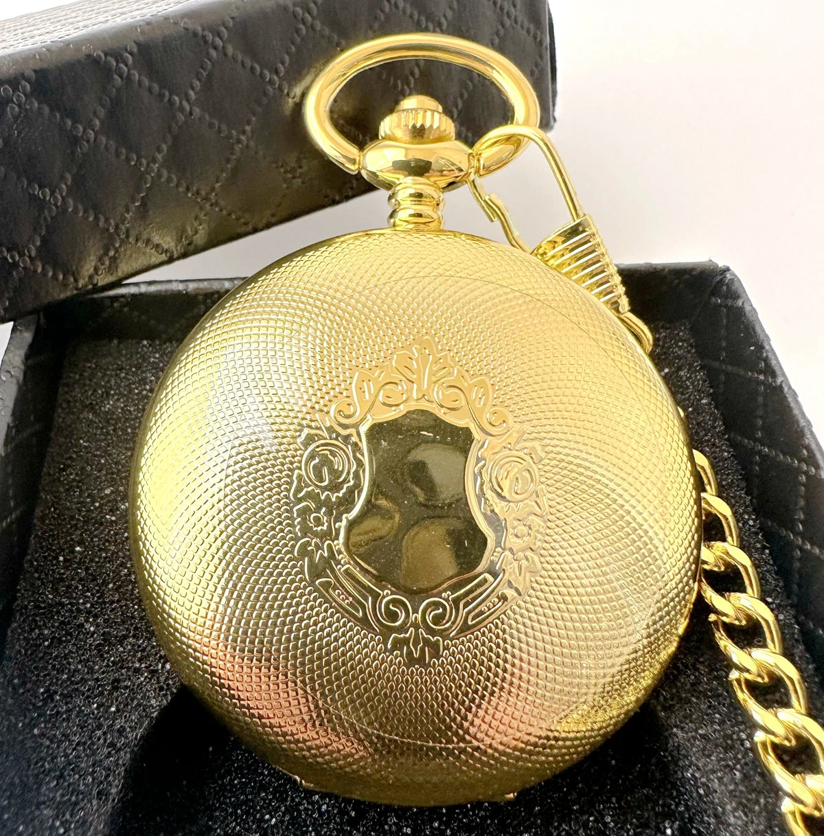 Roman Face Heart Gold Manual Mechanical Pocket Watches
