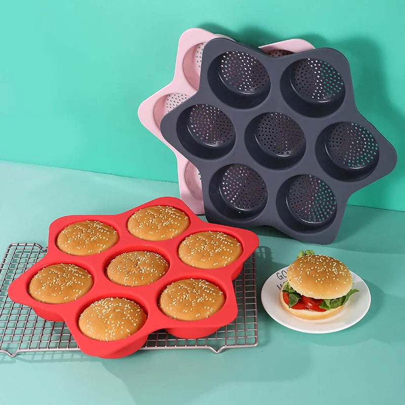 B7-50  Hot Sale 7 Cavity 4 Inch Round Hamburger Silicone Bread Mold Cake Kitchen Baking Oven Tray Mold