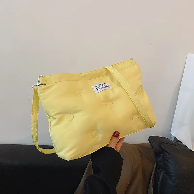 New Cloud Space Cotton Lazy Pillow Bag Large Capacity Winter Ladies Hand Bags Luxury