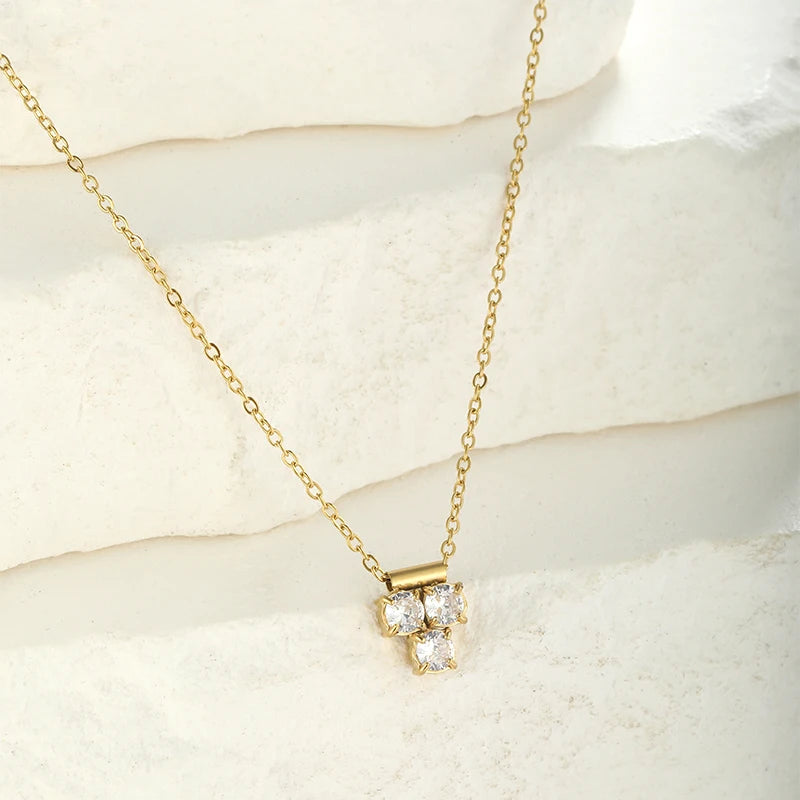 Hot Sale Stainless Steel 18K Gold Geometric Strand Chain Pendant with Green Stone Necklace for Women Gift