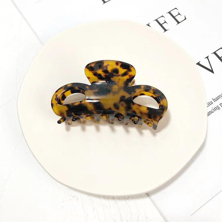 New Arrival 2022 Wholesale Semicircle Hollowed Acetate Hair Claw Hight Quality for Little Girl Women