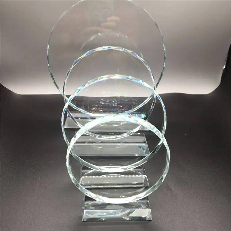 2025 Custom Wholesale New Fashion Transparent Blank Circle Crystal Award Glass Trophy