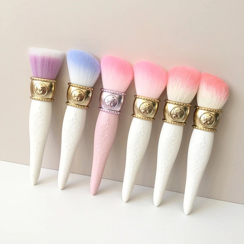 Single Makeup Brush Portrait Relief Wool Makeup Brush Portable Foundation Brush Factory Spot High Quality