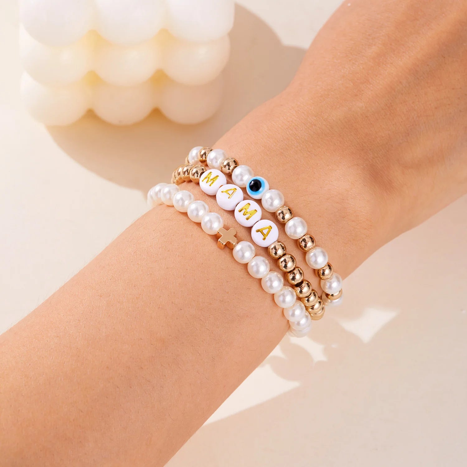 2025 New Cross-border Mother's Day MAMA Bead Bracelets Versatile Fashionable Alphabet Polymer Clay Pearl Multi-piece Set for Mom