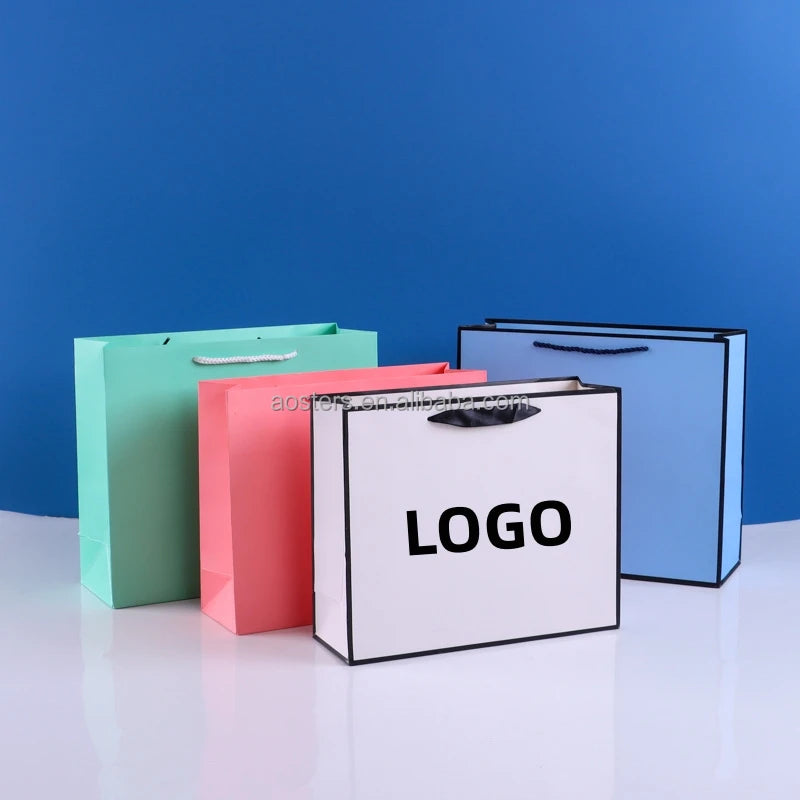 Wholesale Luxury Recyclable White Cardboard Custom Design Underwear Socks Brands Customized Handles Kraft Paperboard Gift