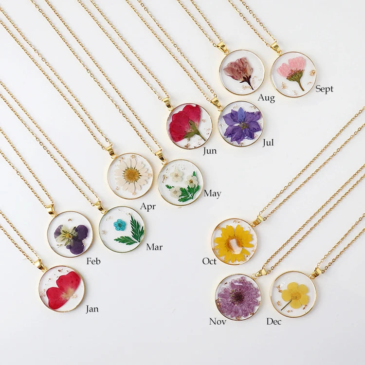 Handmade Epoxy Resin Dried Flower Pendant Necklace Women Pressed Flower Jewelry 12 Month Birth Flower Necklace for Women