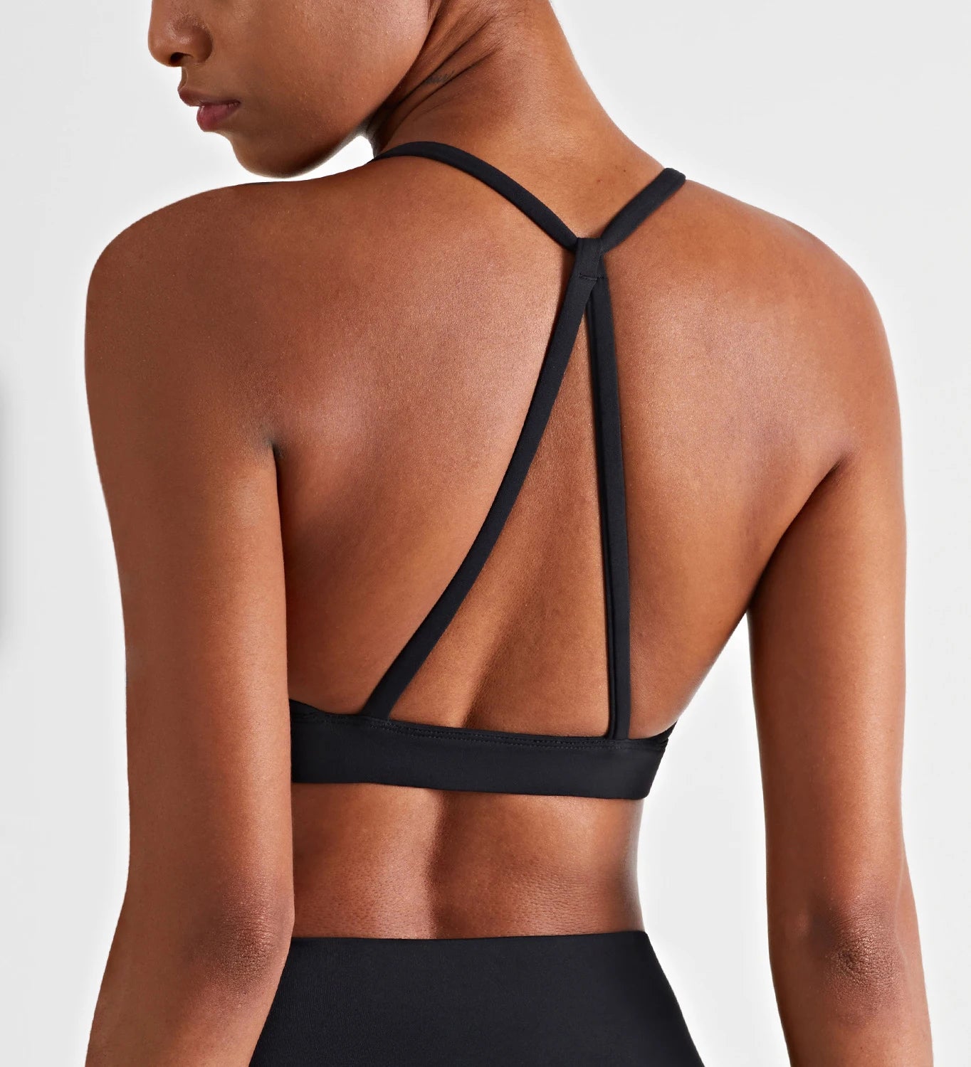 Wholesale Custom LOGO High Quality Yoga Bra Cross Back Sexy Crop Tops Halter Gym Fitness Vest High Impact Sports Bras for Women