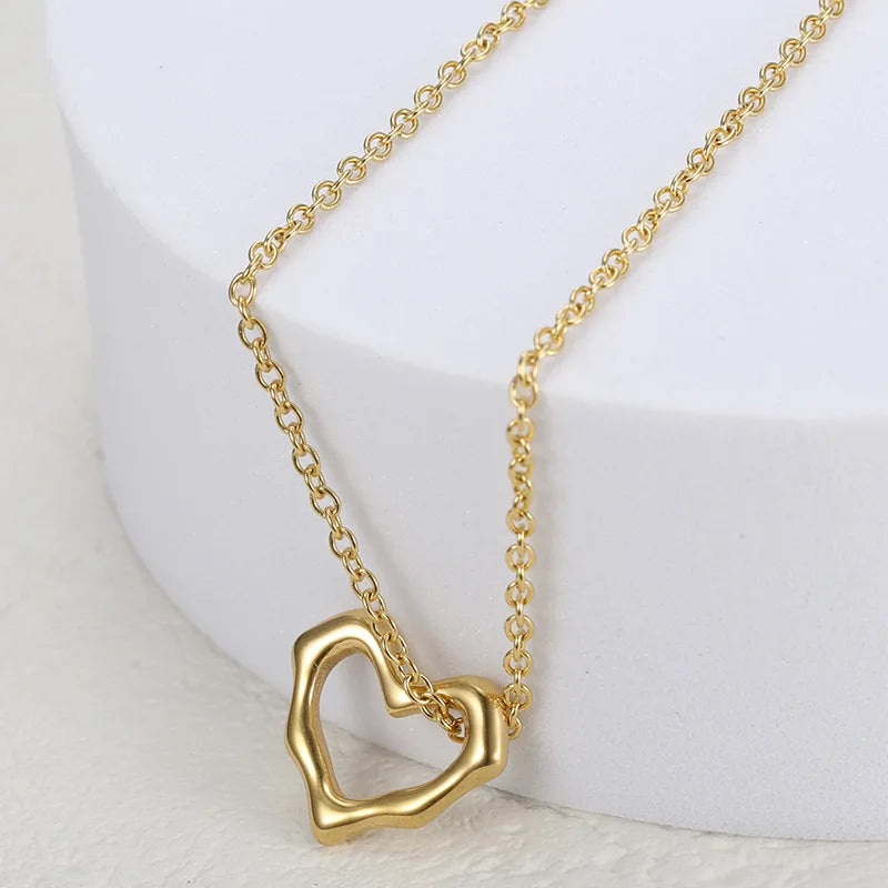 18K Gold Plating Stainless Steel Irregular Heart Pendant Necklace Bamboo Hollow Heart Charm Link Jewelry