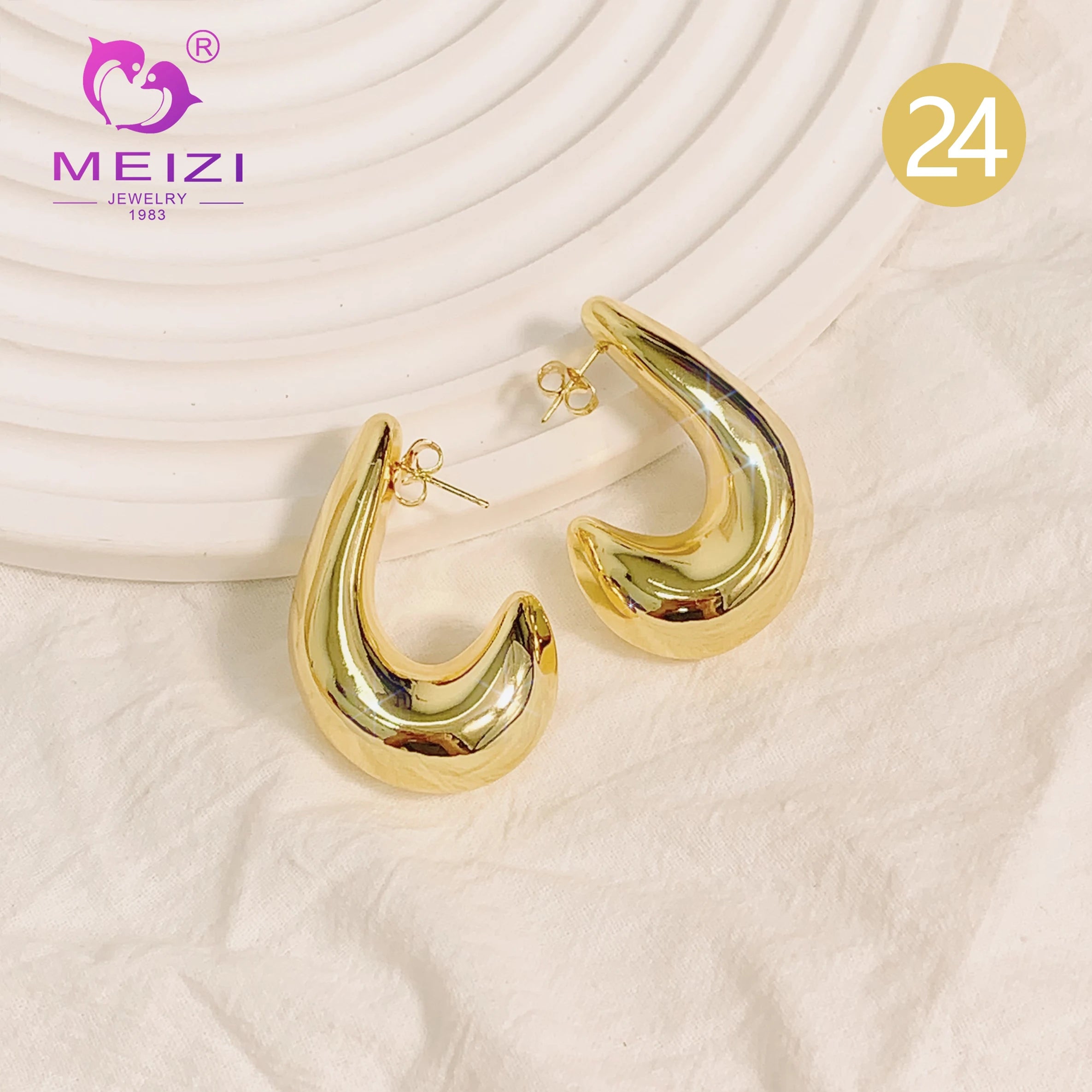 MEIZI JEWELRY Women's New Fashion Brass U-Shaped Hoop Earrings Geometric Cuff Design for Weddings and Parties
