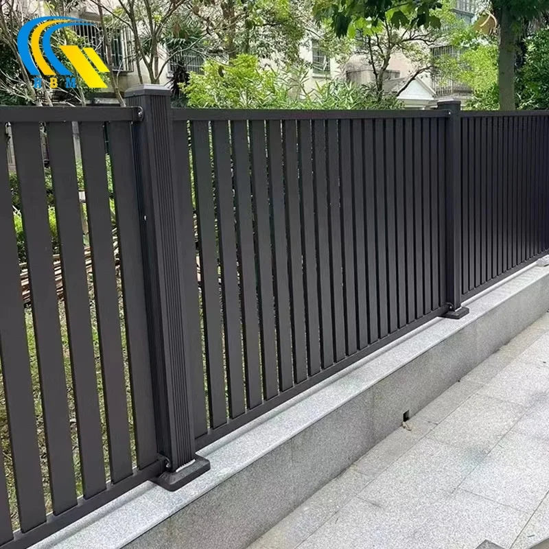 Customizable Size Aluminum Fence Black for Panels Outdoor Home Garden Wall Aluminum Fence Privacy Panels Slat Fence