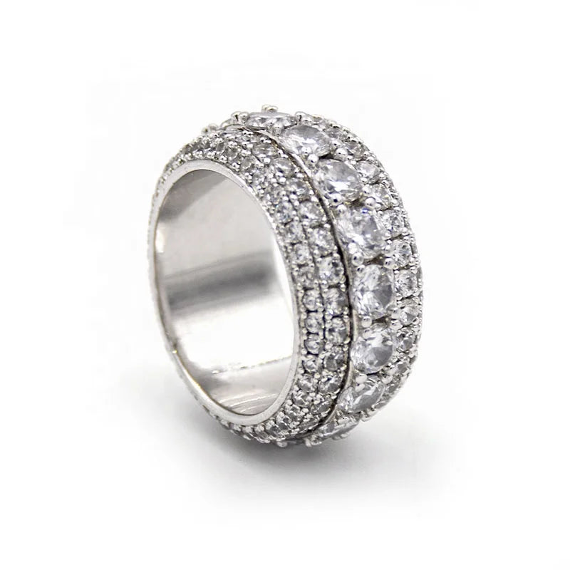 High-quality Classic Factory Direct Sales of a Bold Moissanite Men 925 Ring 14K Gold Plated with a Personalized Hip-hop Style