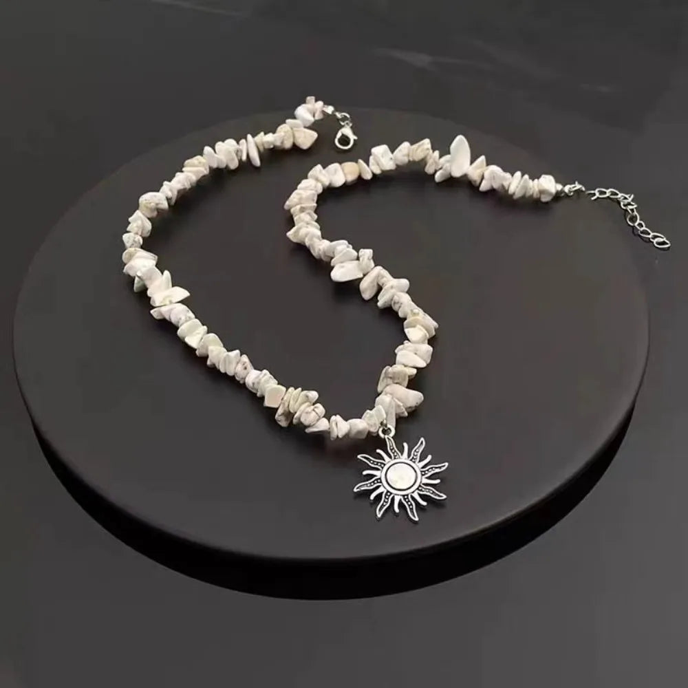 Healing Crystal Clavicle Chain Women's Hip-hop Gravel Gemstone Retro Ethnic Howlite Natural Stone Sunflower Necklace Pendant