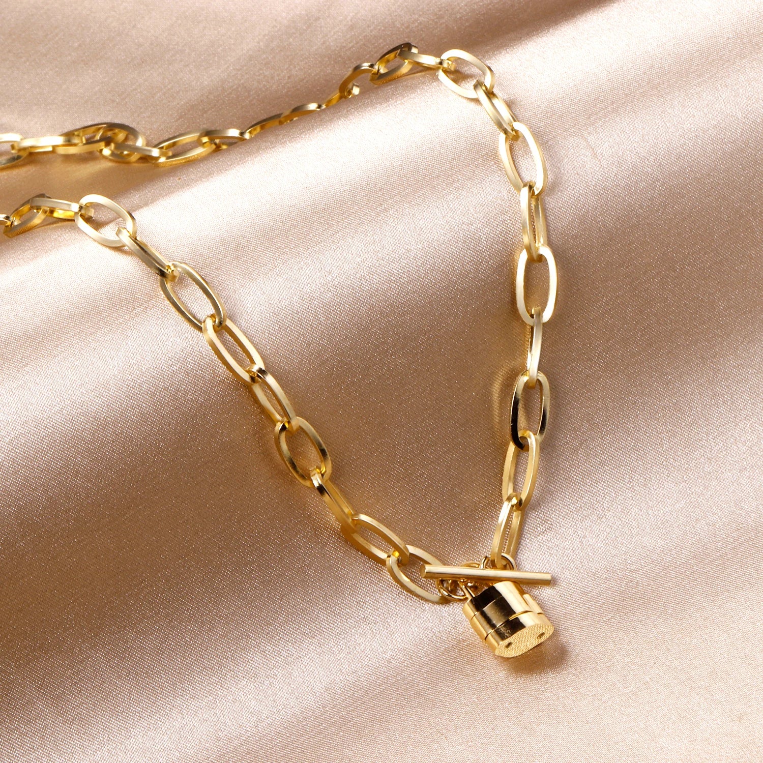 HipHop Lock Shape Necklace Pendant  Stainless Steel Choker for Party Pendant Necklace