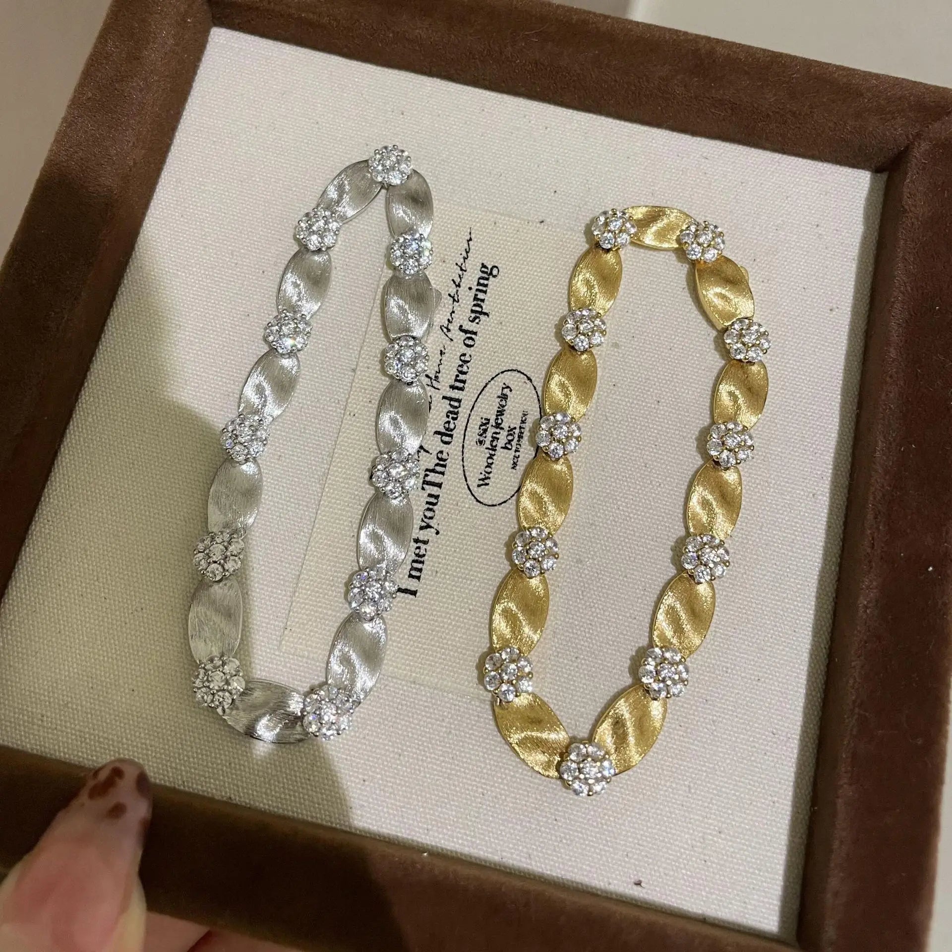 Aimgal Medieval Vintage Silk Chain Bracelet: Italian Brushed 5A Zircon Charm Luxury 18K Gold-Plated 925 Silver Fine Jewelry