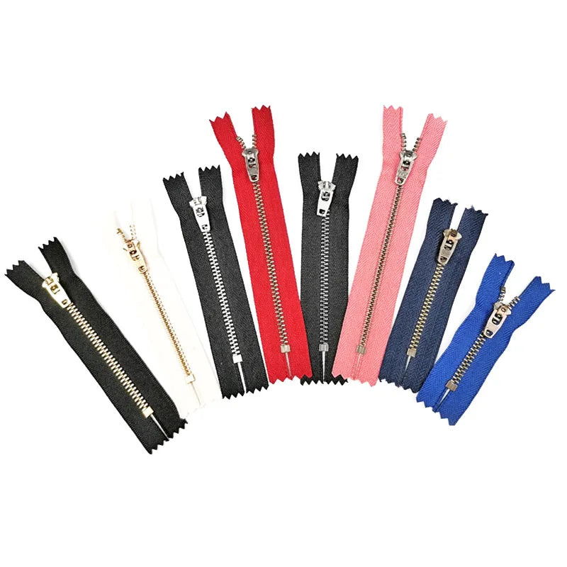 Wholesale Manufacturers Customized YG Metal Zipper Closed End Brass Metal Zipper for Garments Jackets Coats Bags Sewing Crafts
