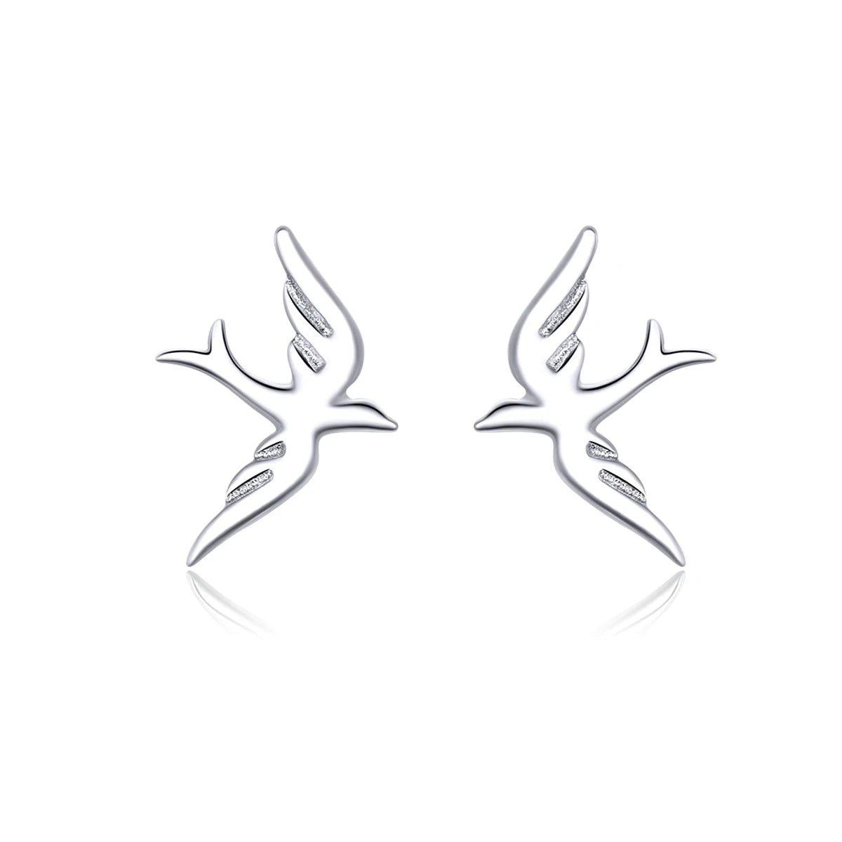 Spring Swallow Stud Earrings for Women 925 Sterling Silver Jewelry Vivid Flying Bird Earing for Girl 2021 Design BSE302