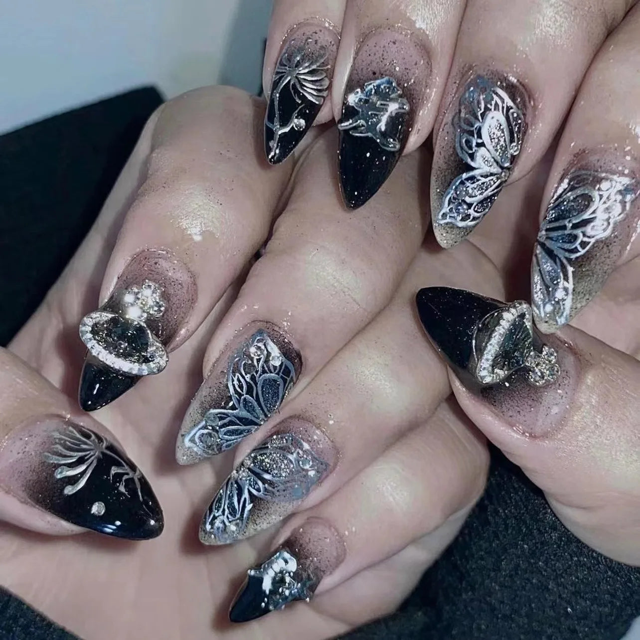 24 Pcs Spicy Girl French-style butterfly Almond Crystal Planet Ring Press on Nails Artificial Fingernails Customize 3530