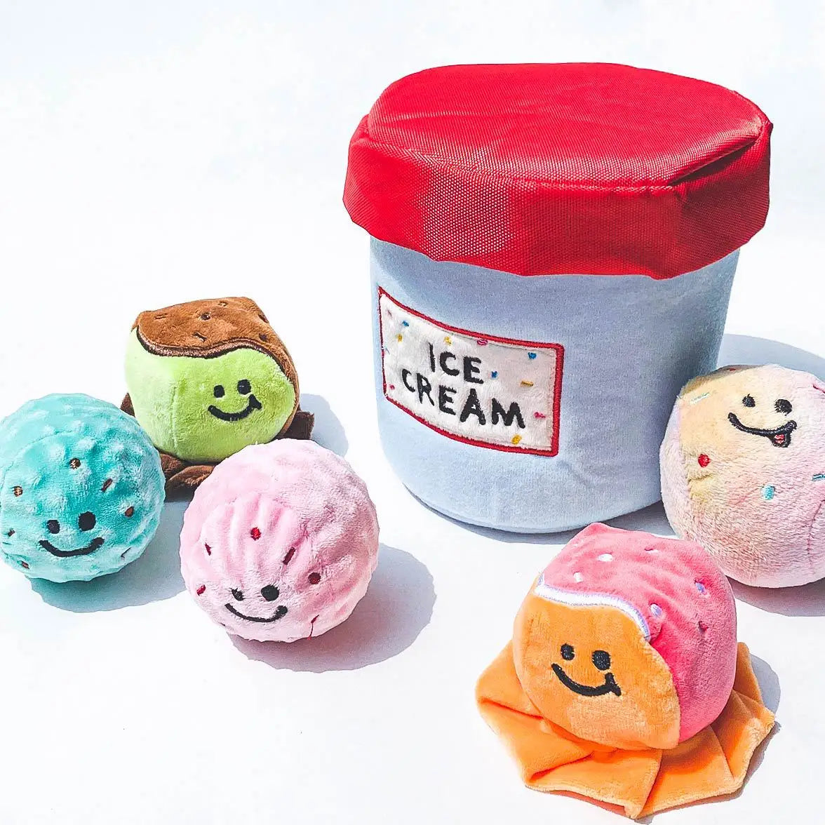 The New Ins Korean Plush Dog Toy with Glowing Balls and Sounds Cute Cartoon Design Indoor/Outdoor Use