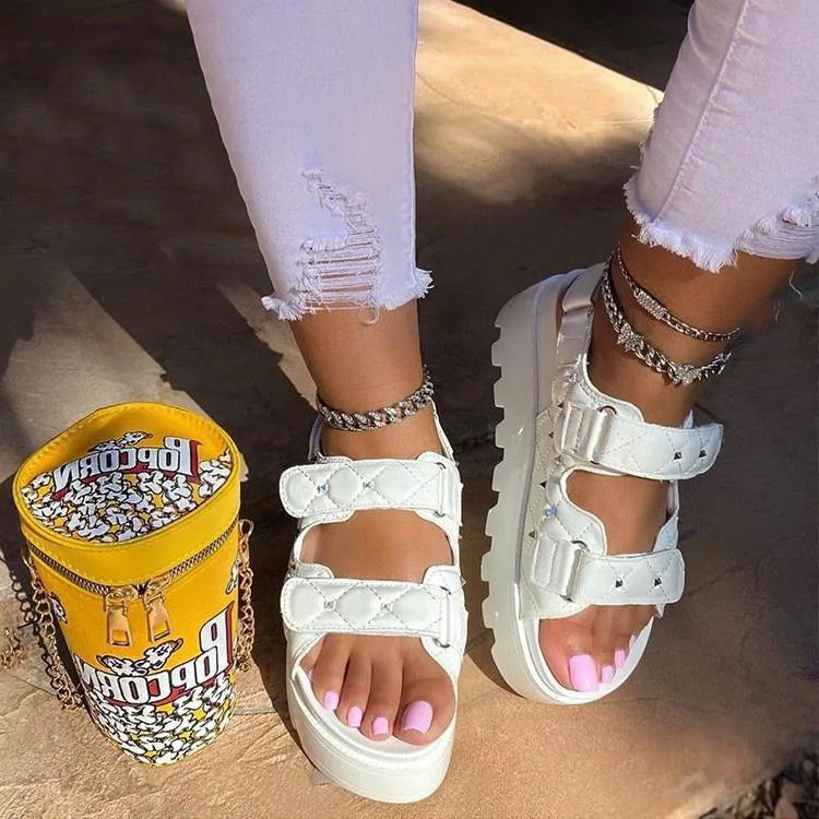 2025 Ladies Sandals European American Style New Rivet Fragrant Wind With Velcro Fastening Plus Size Women's Beach Shoes Summer