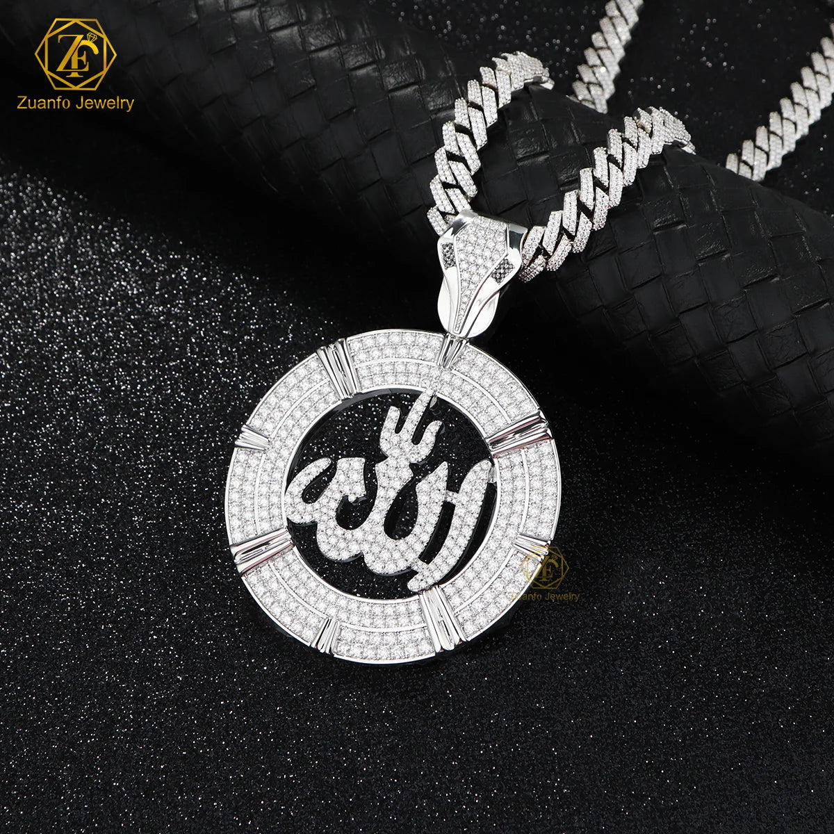 Factory High-End Custom Design HipHop Style 925 Sterling Silver Gold Plated D VVS1 Moissanite Diamond Pendant for Men