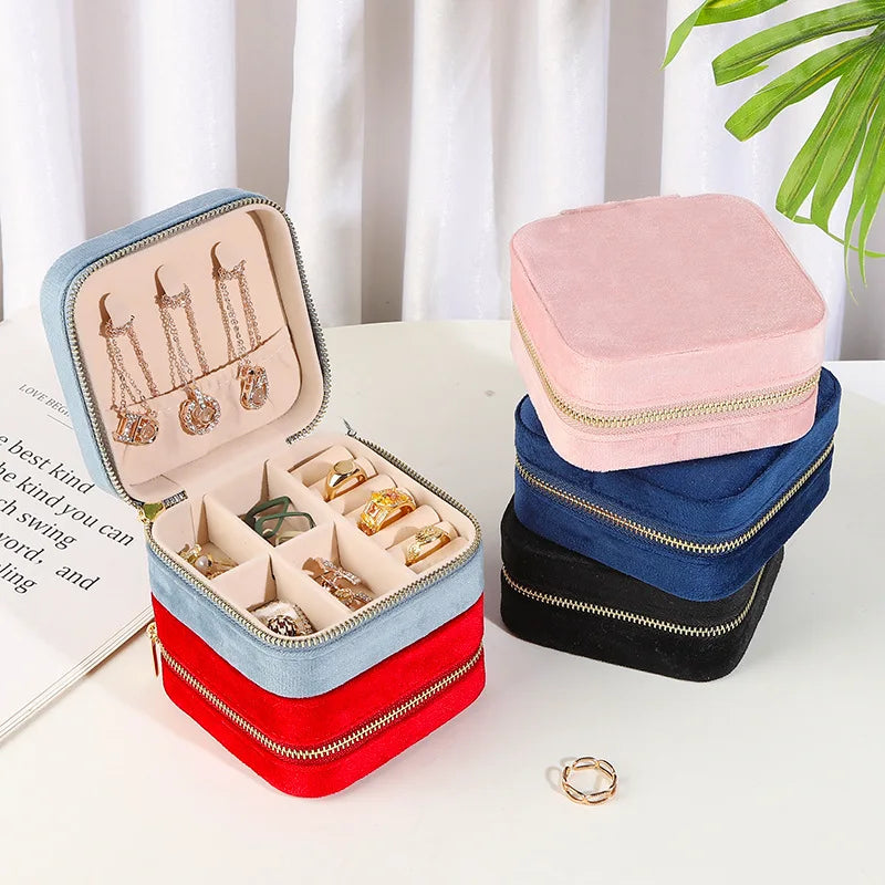 Wholesale Small Square Mini Portable Velvet Travel Necklace Earring Jewelry Box with Zipper for Gifting