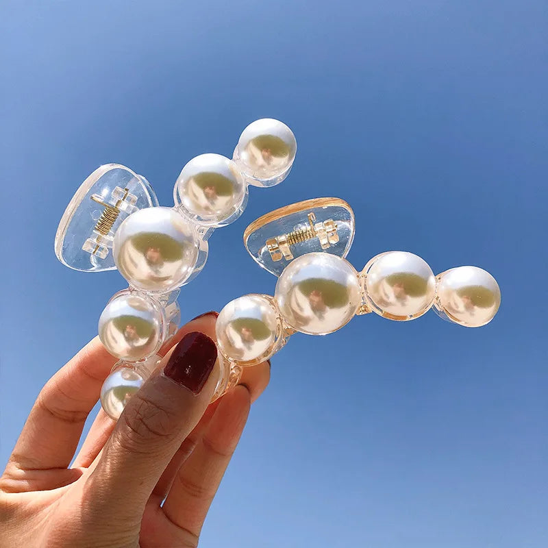 Female Ornament Hairgrip Ponytail Holder Woman Classic Big Pearl Hair Claws Hair Clips Crab Girls Hair Accessories Hairpins