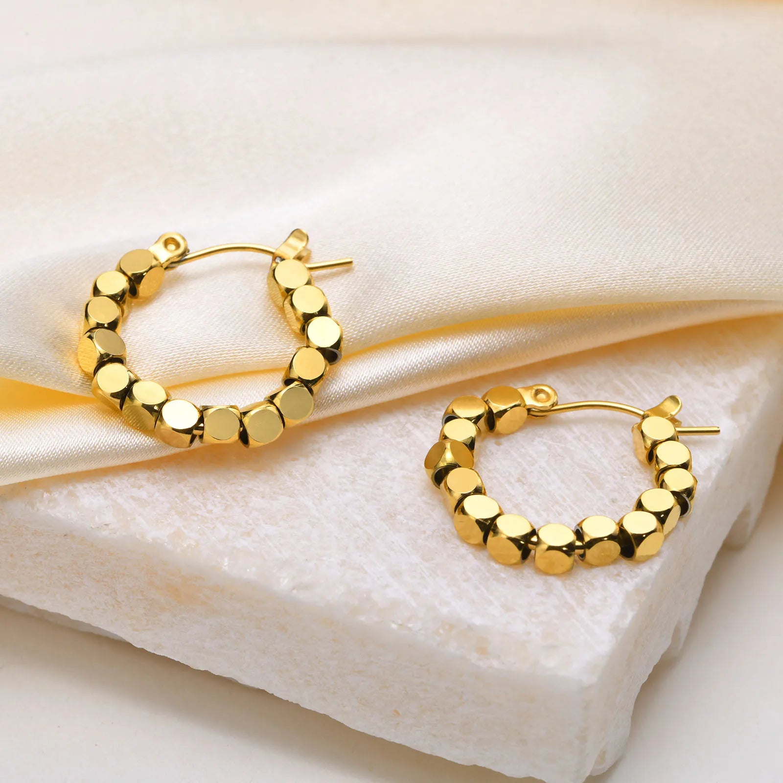 YK European and American Fashion Women's Jewelry 18k Gold-plated Tarless Stainless Steel Minimalist Small square Earrings