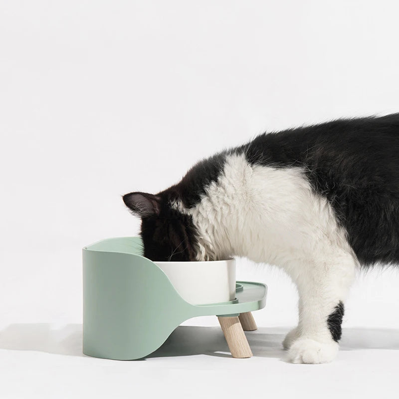 Wholesale Half Moon Double Bowl Anti Overturn Porcelain Pet Food Water Bowl Pet Feeder Bowl Stand for Dogs and Cats