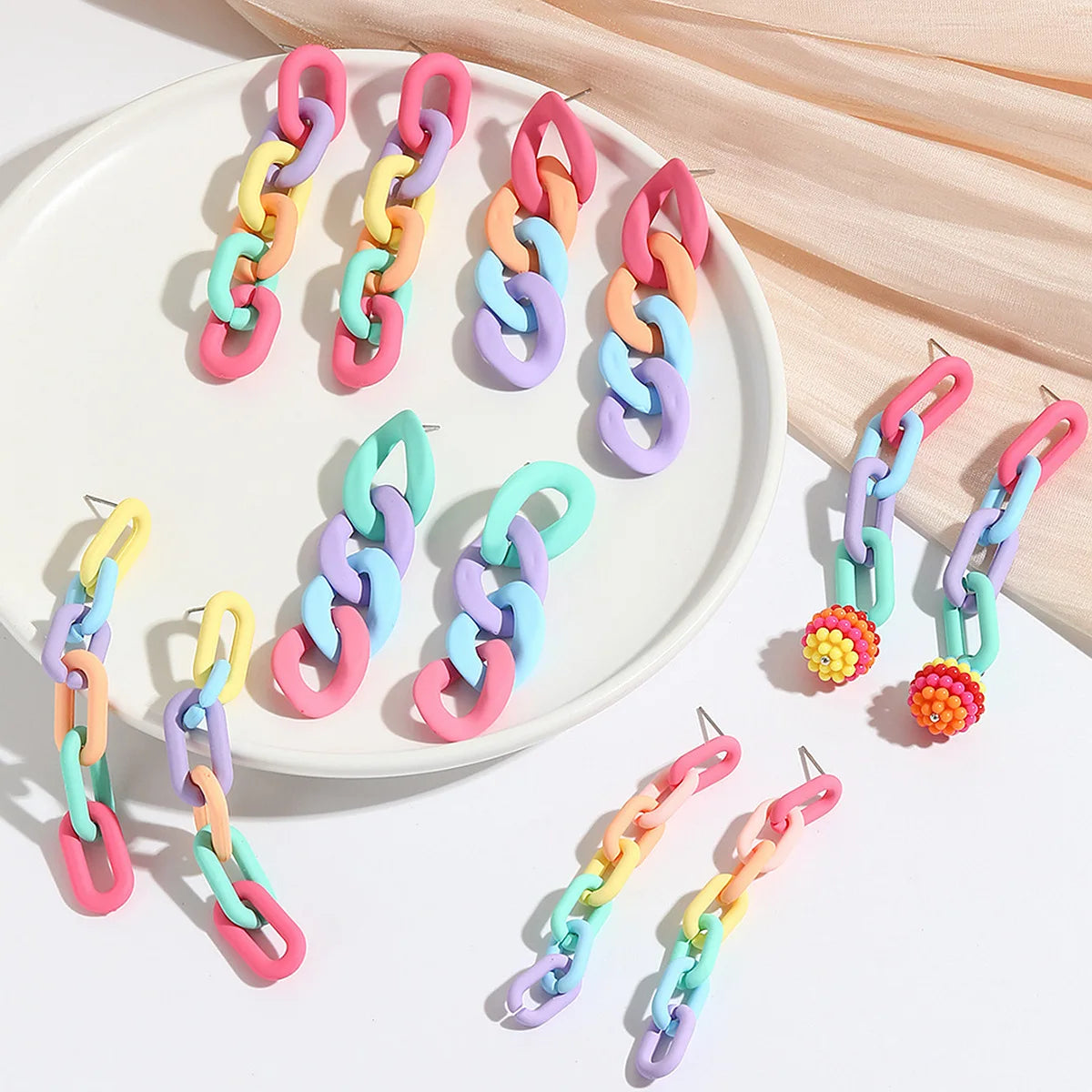Hot Selling Candy Color Resin Earrings Cute Colorful Acrylic Link Chain Earrings for Women Girls