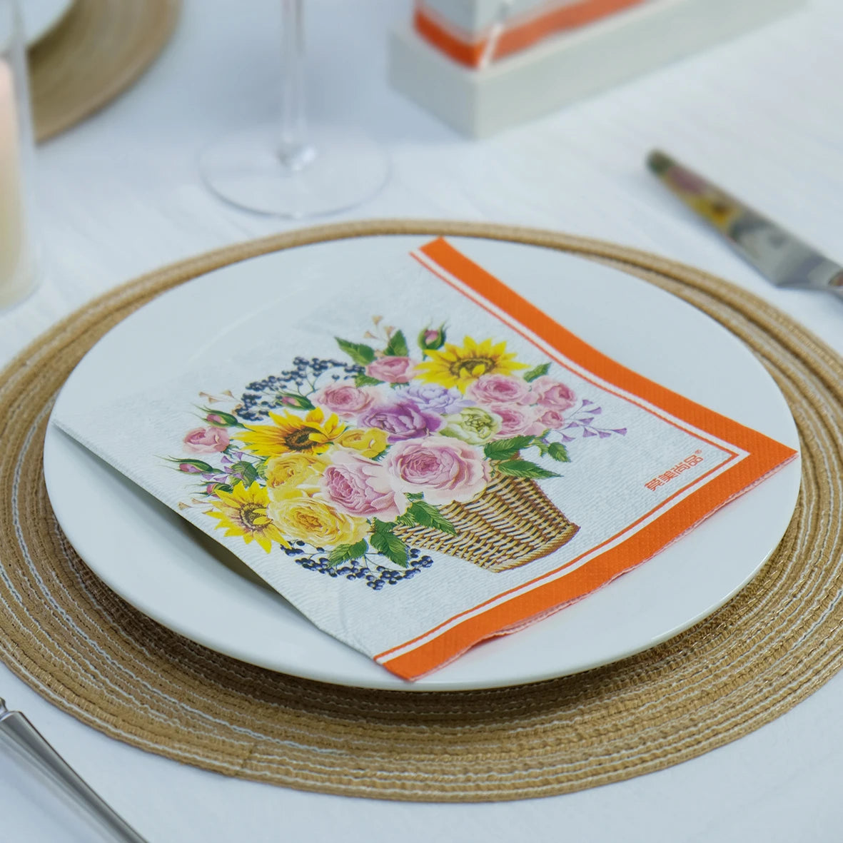 Santian Custom Printed Floral Paper Napkins Soft Tissue for Graduation and Seasonal Occasions Wholesale Available