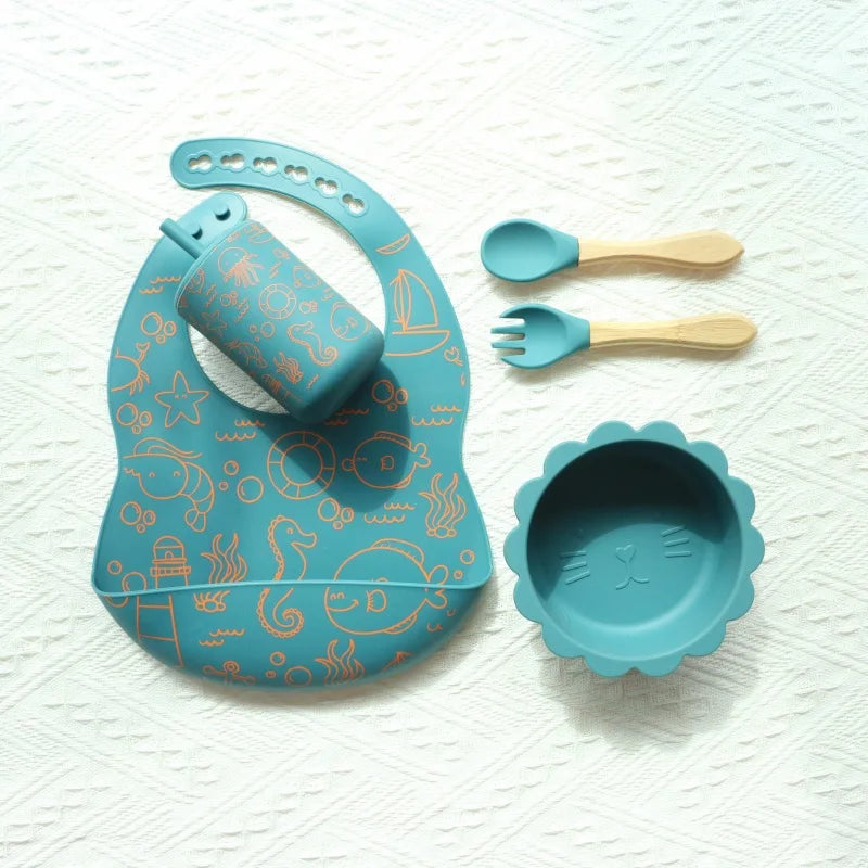 Wholesale New Customizable Kids Feeding Set Food Grade Silicone Tableware Printed Bib Cup Suction Cat Design Plate Mat Cutlery