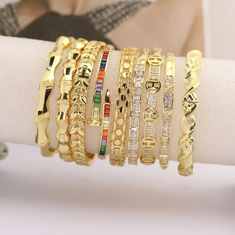 BC2128 Fashion18K Gold Plated Brass Twisted Laurel Leaves Wheat Ear CZ Baguette Hand Cuff Bangle for Women