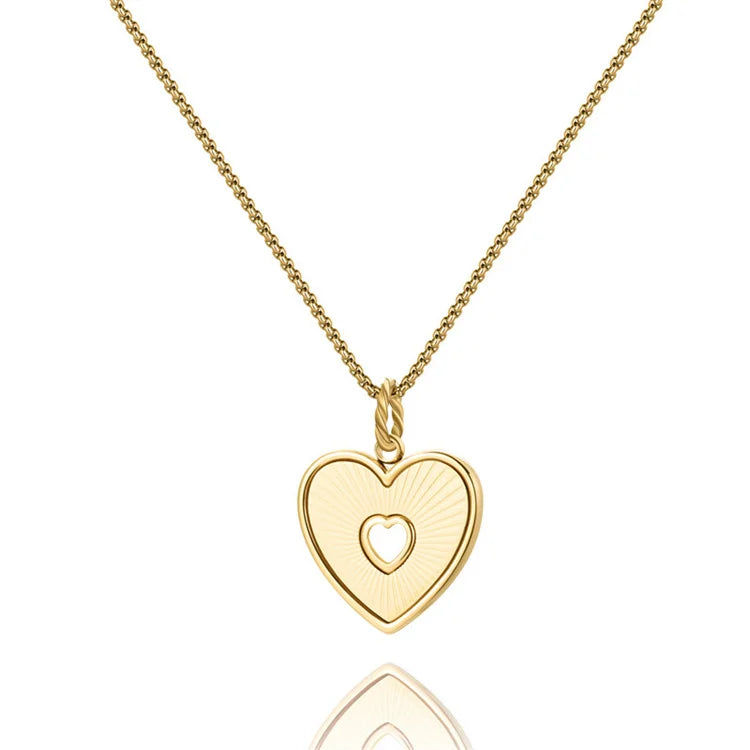 Wholesale Gold Plated Geometric Pendant Pearl Charms Necklace Heart Pendant Necklaces