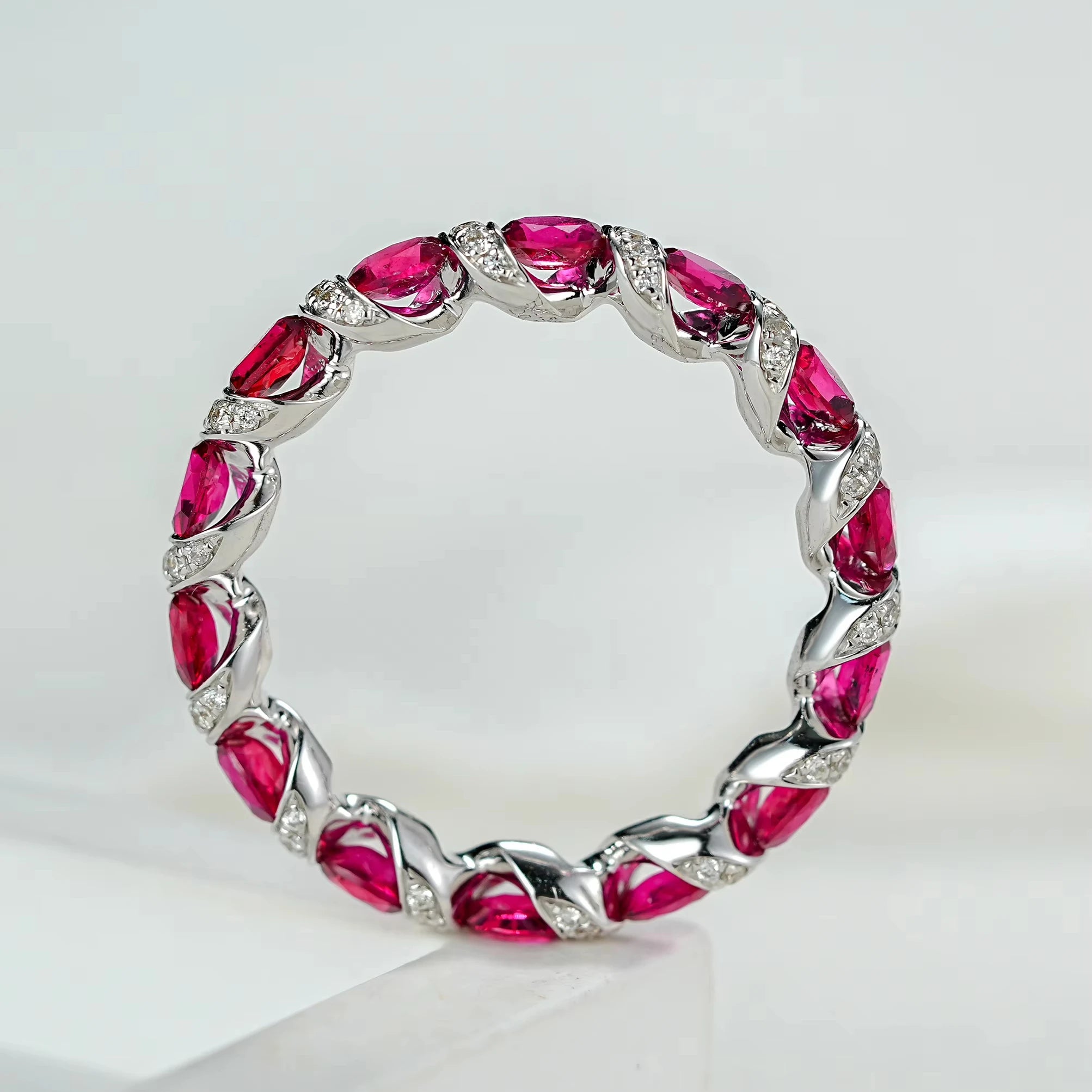 Lanphear Gorgeous Genuine Jewelry 18K Gold Natural Oval Cut Ruby Vintage Party Engagement Wedding Eternity Ring