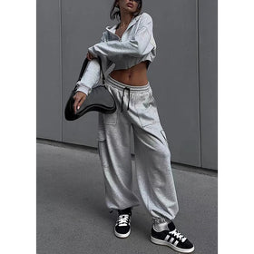 F230577 Factory Custom Tracksuit Women's Terry Crop Top Hoodie Sweatshirt and Cargo Pant Jogger Set 2 Pieces Womens Suits Set