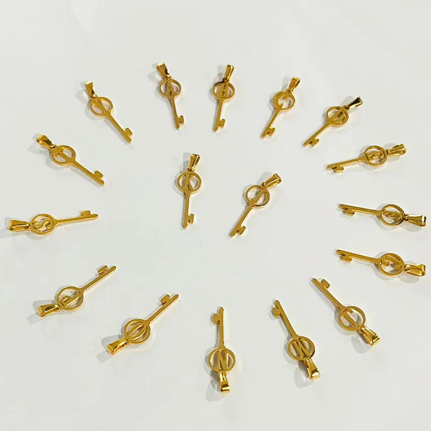 Custom Name Necklace 18K Gold Stainless Steel 26 Alphabet Birthday Gift Jewelry Lock Initial Charms A-Z Letter Key Pendants