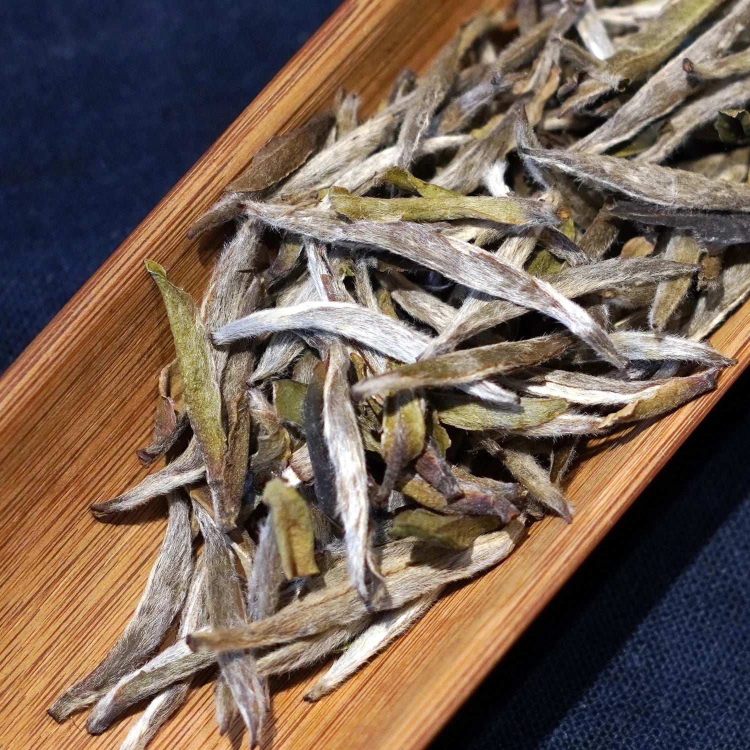 Organic Quality Silver Needle White Tea EU Standard High Mountain Chinese Fujian Fuding White Tea Baihao Yinzhen White Tea