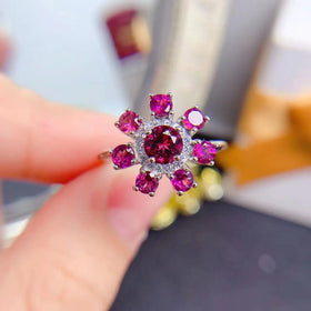 Classic 925 Sterling Silver 18K Gold-Plated Engagement Ring with Natural Garnet Custom for Women's Wedding and Party