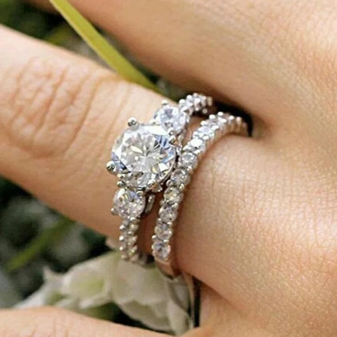 CAOSHI Manufacture Women's Zircon Set Exquisite Full CZ Zirconia Promise Engagement Bridal Wedding Ring Set