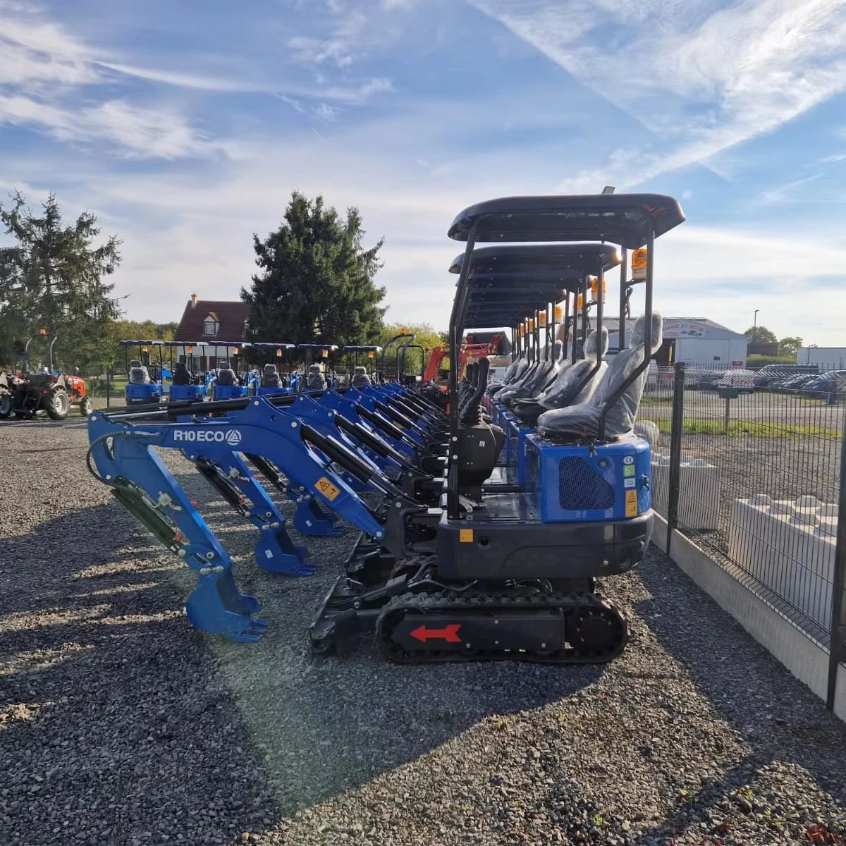 Cheap Price EPA Chinese Mini Excavator Small Digger Farm Crawler Excavator 1 Ton 2 Ton New Bagger for Sale