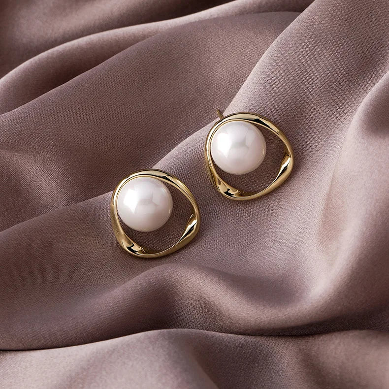Gold Plated Fashion Geometric Jewelry Fresh Water Baroque Pearl Earrings Women