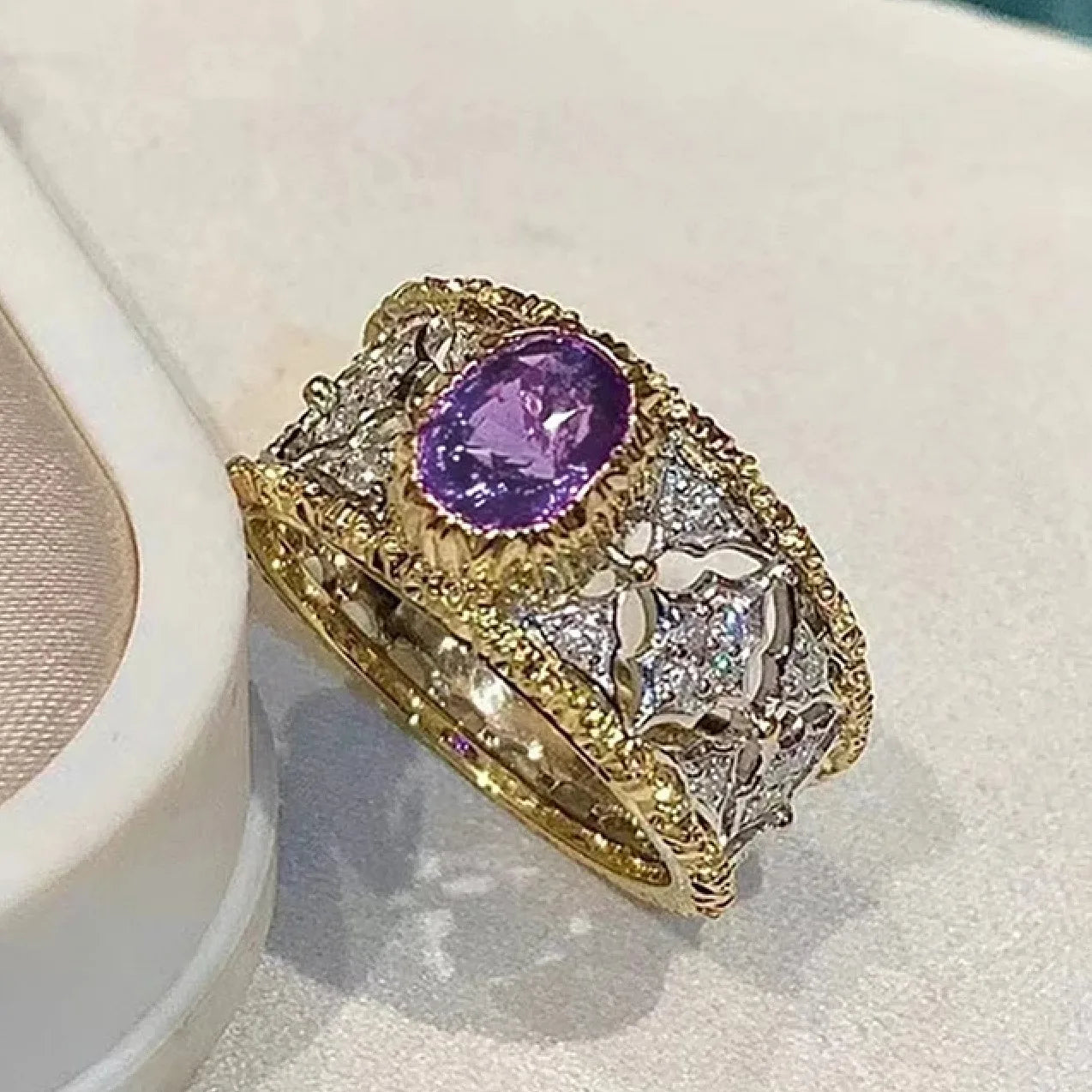 CAOSHI Gorgeous Purple Oval Design Crystal Cubic Zirconia Two Tone Plated Hollow Band Ring for Women Engagement CZ Rings Jewelry