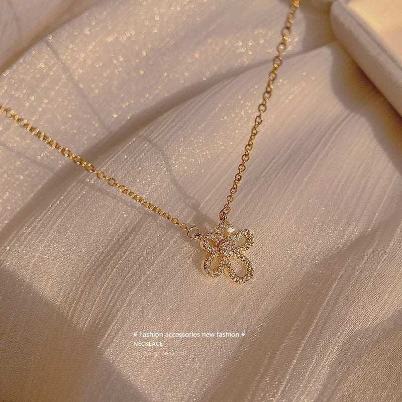 Dainty Bling Cubic Zircon Flower Shape Pendant Necklace Chic Stainless Steel Link Chain Flower Floral Necklace